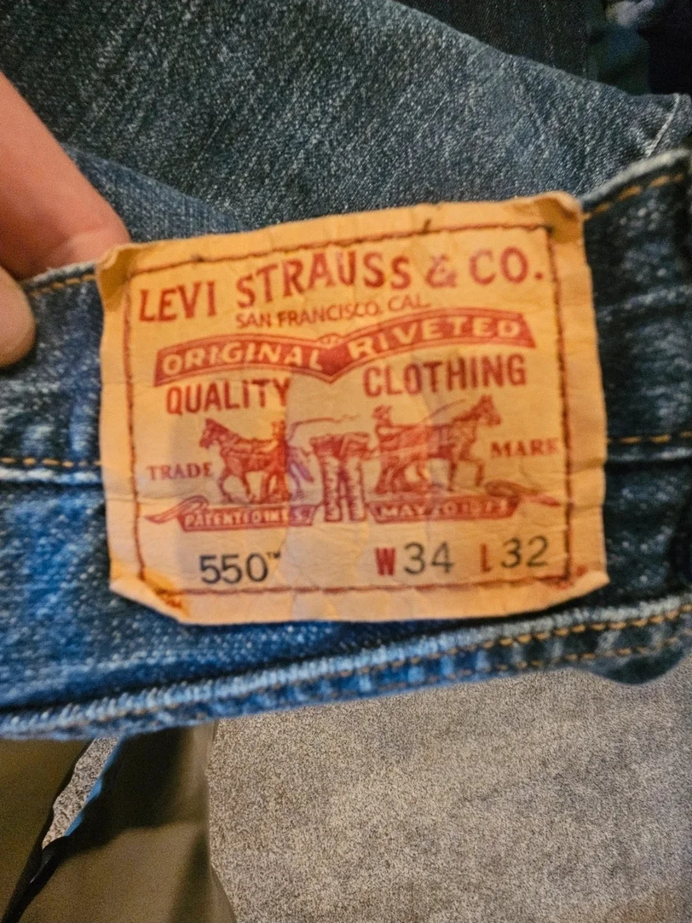 Levi's Men's Dark Blue Relaxed Fit Jeans